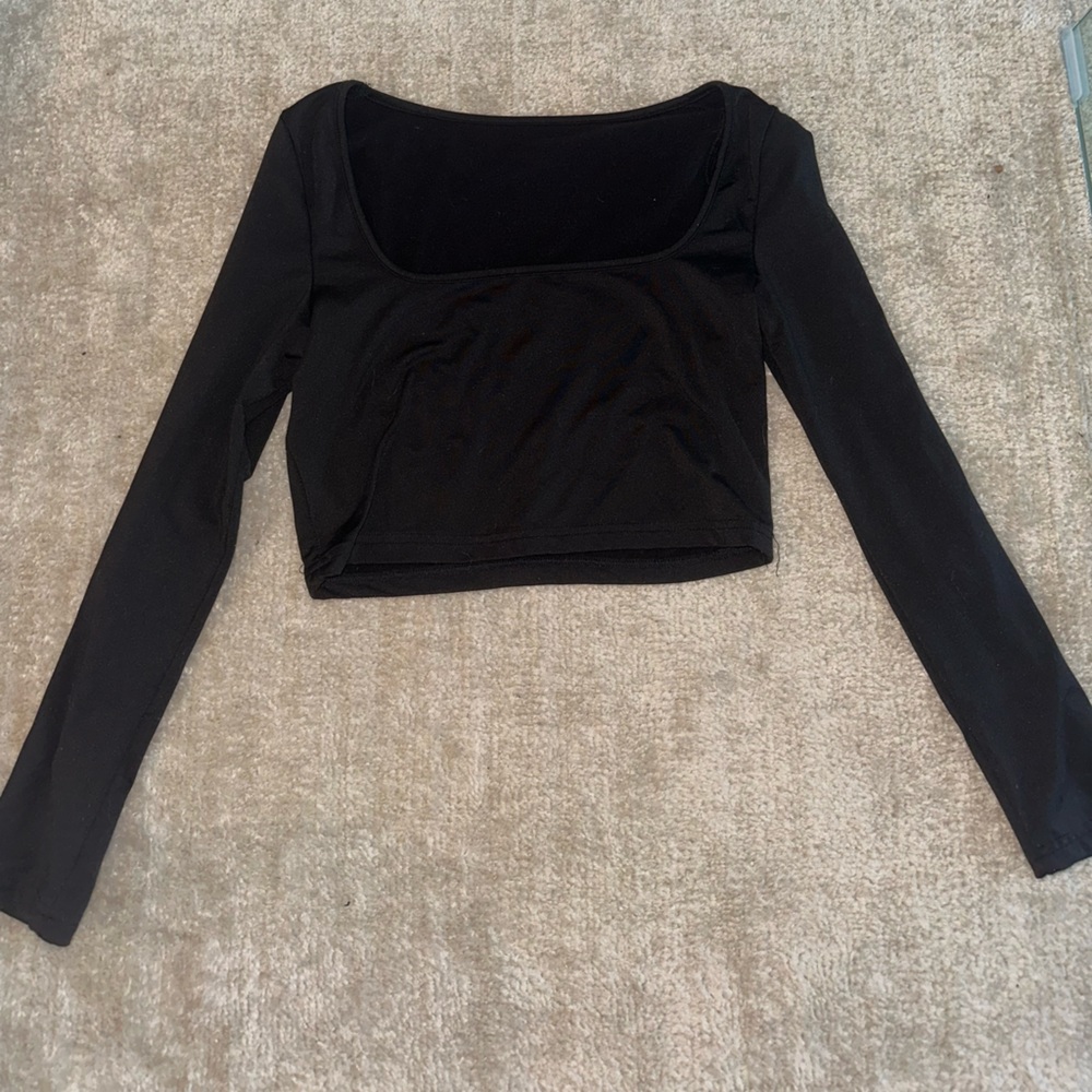 Square Neck Long Sleeve Crop Top